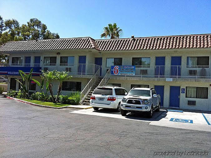 Motel 6 Riverside, Ca - Ucr East Exterior photo